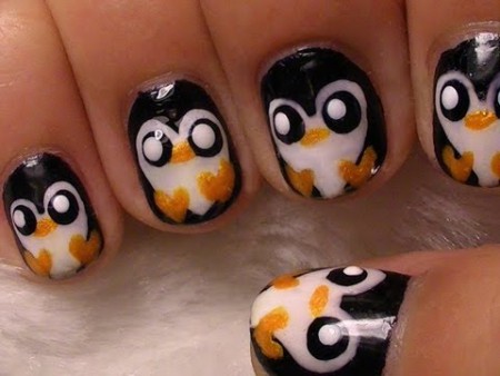 deze super cute pinguïns zijn super leuk om een keertje op je nagels te lakken.. 